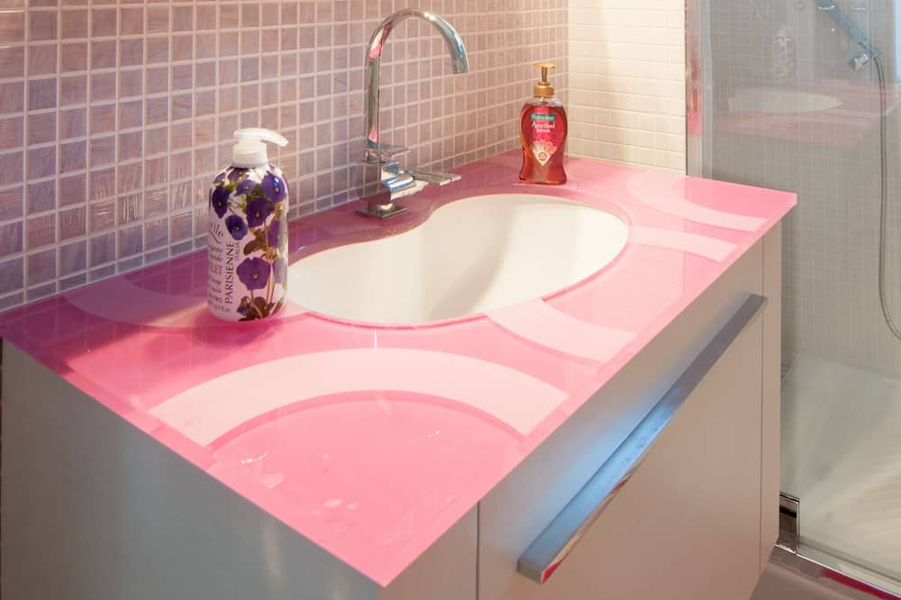 Photo of Bathroom in Dhrakata