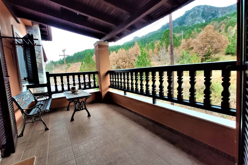 Photo of Patio Balcony in Zakas