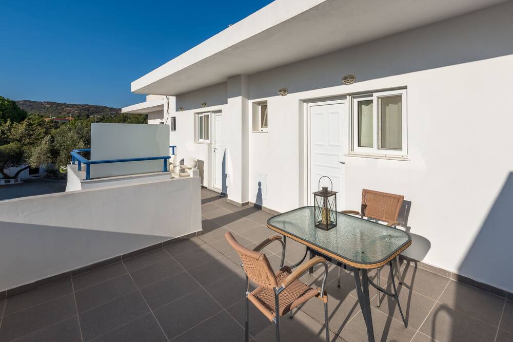 Photo of Patio Balcony in South Rhodes