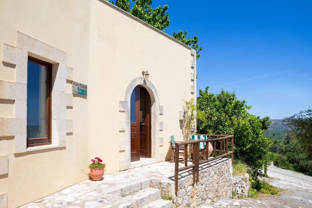 Photo of Outdoor in Provarma