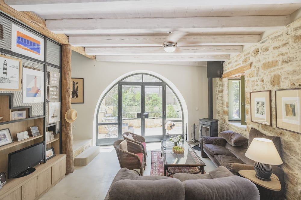 Photo of Livingroom in Kontomari