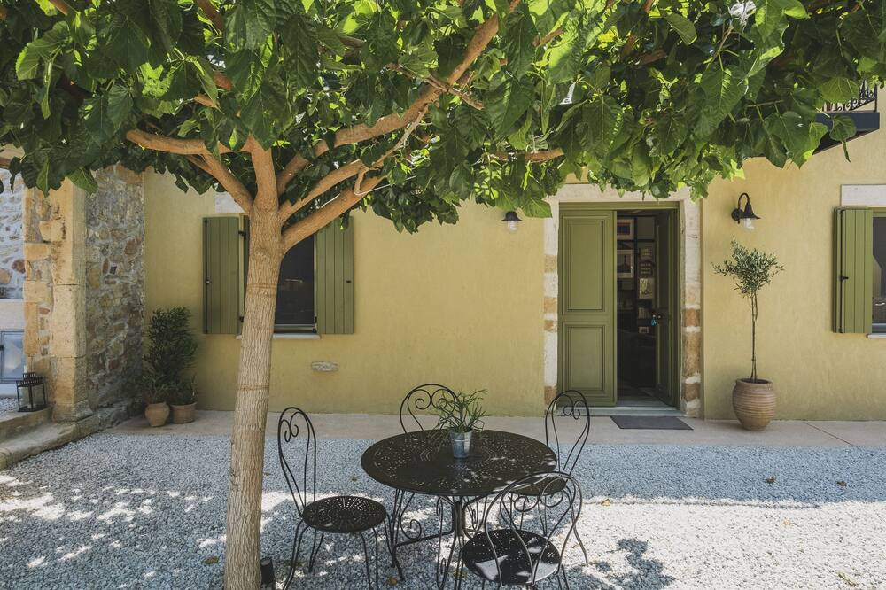 Photo of Patio Balcony in Kontomari