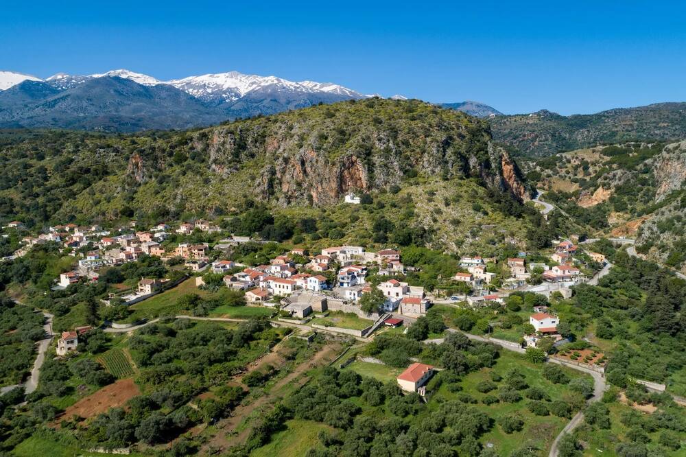 Photo of Outdoor in Makhairoi