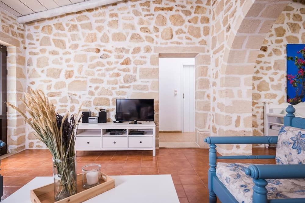 Photo of Livingroom in Maza