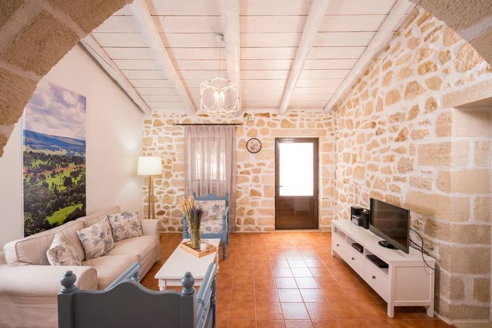 Photo of Livingroom in Maza