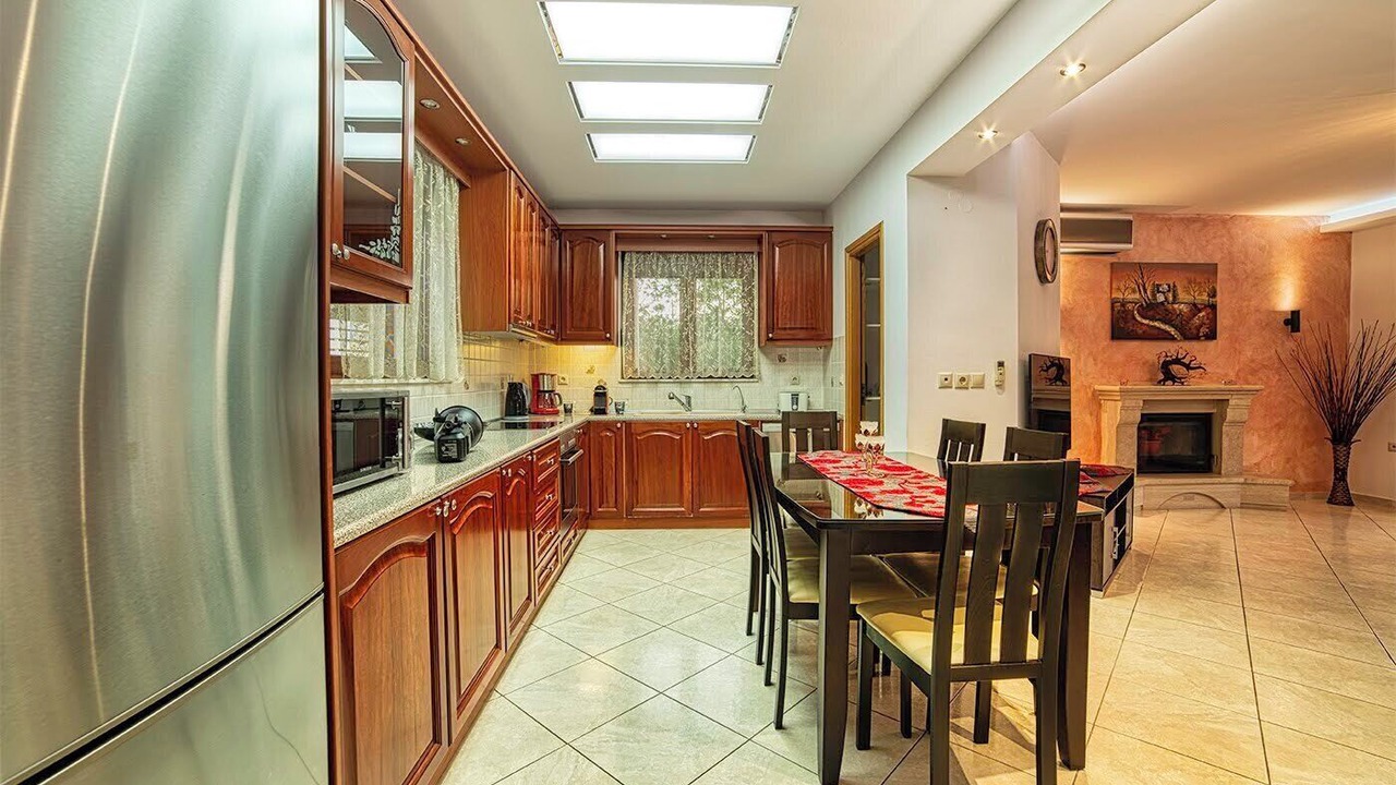Photo of Kitchen in Roussospiti
