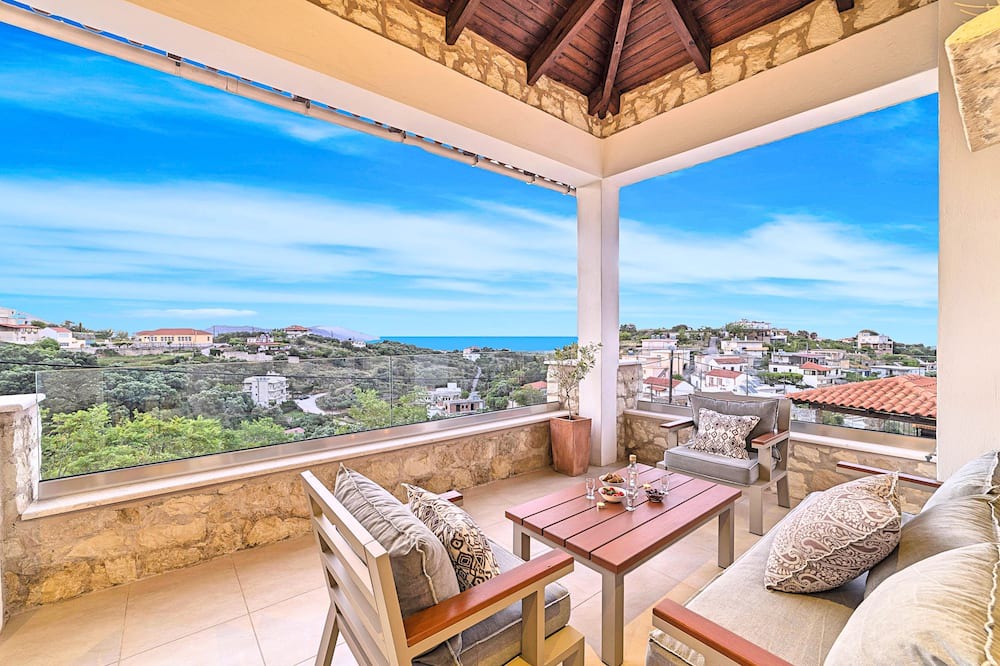 Photo of Patio Balcony in Kournas