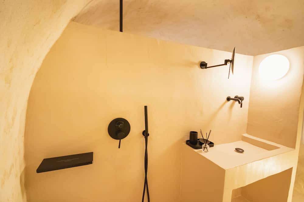 Photo of Bathroom in Pylos