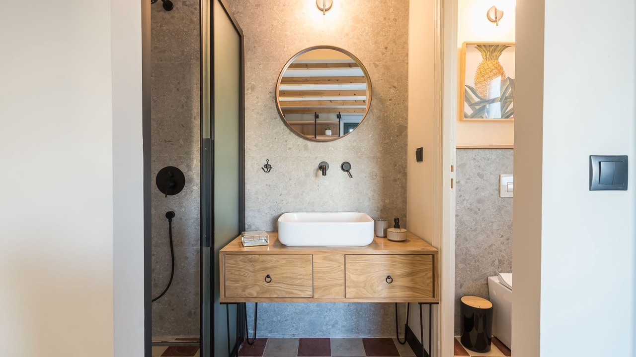 Photo of Bathroom in Thissio
