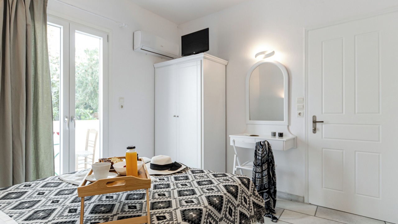 Photo of Bedroom in Agia Anna