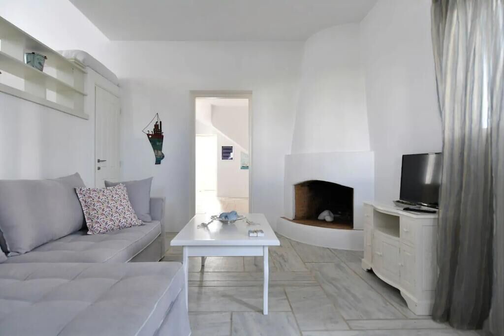 Photo of Livingroom in Ampelas