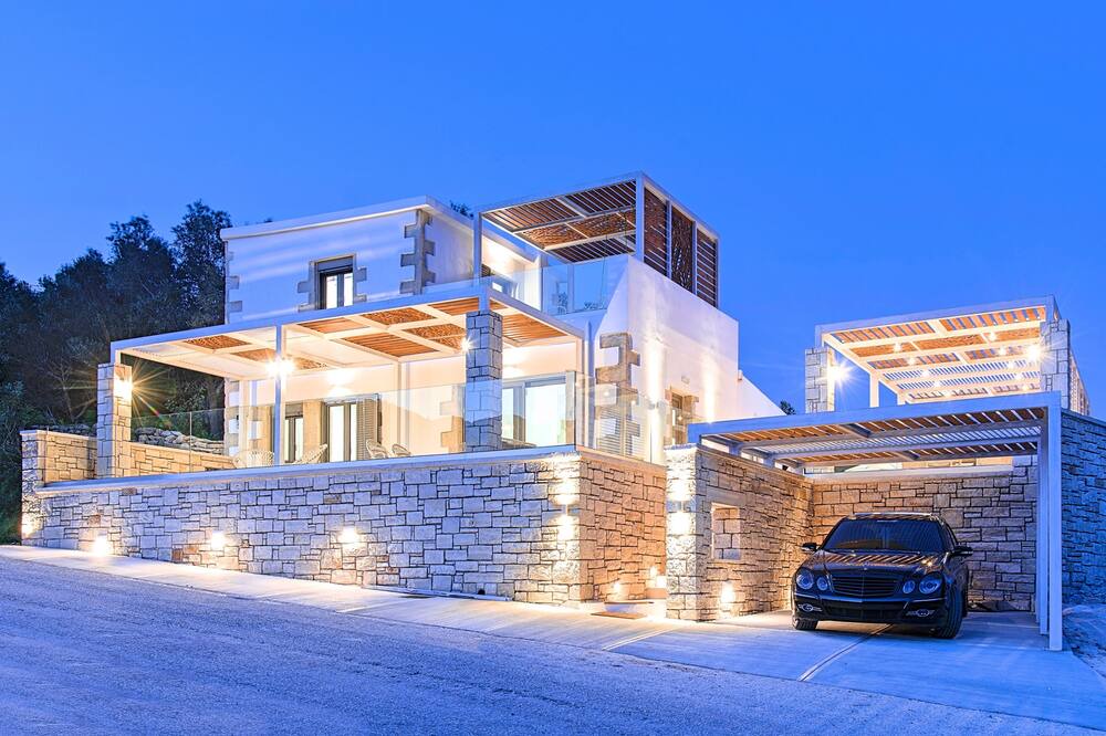 Photo of Outdoor in Kavallos