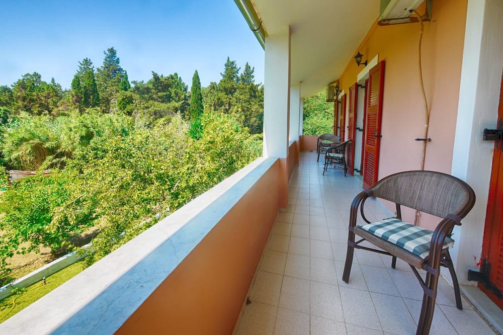 Photo of Patio Balcony in Agios Georgios Pagon