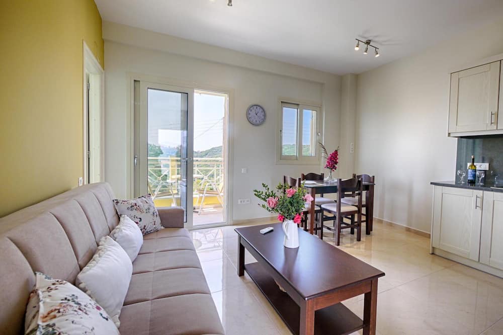 Photo of Livingroom in Termenades