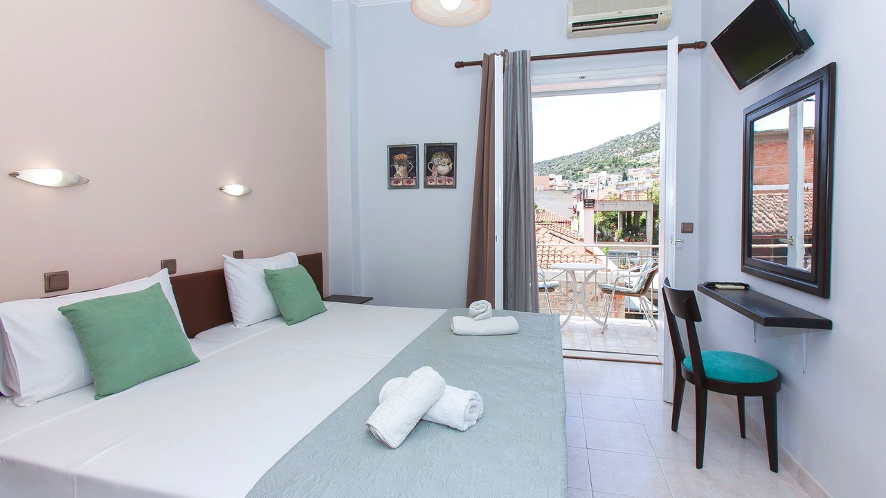 Photo of Bedroom in Tolo