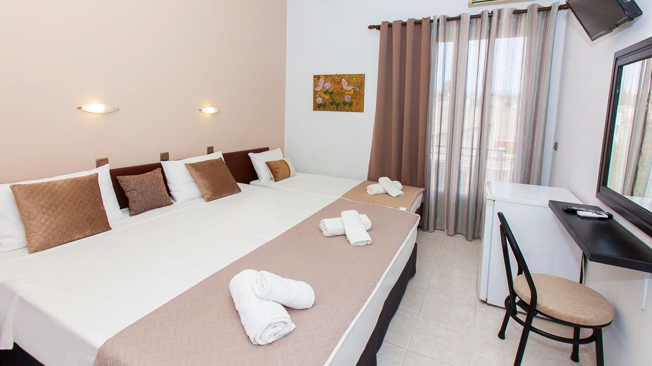 Photo of Bedroom in Tolo