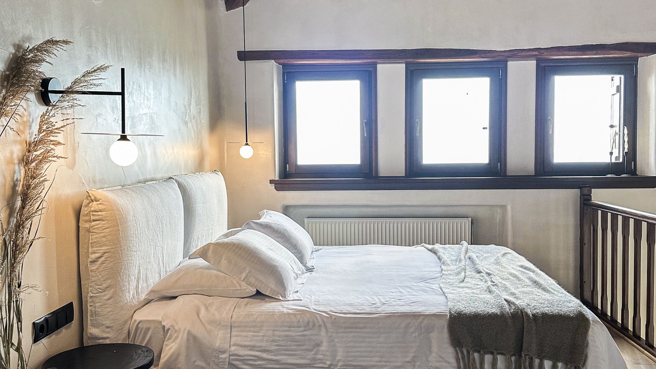 Photo of Bedroom in Papa Nero