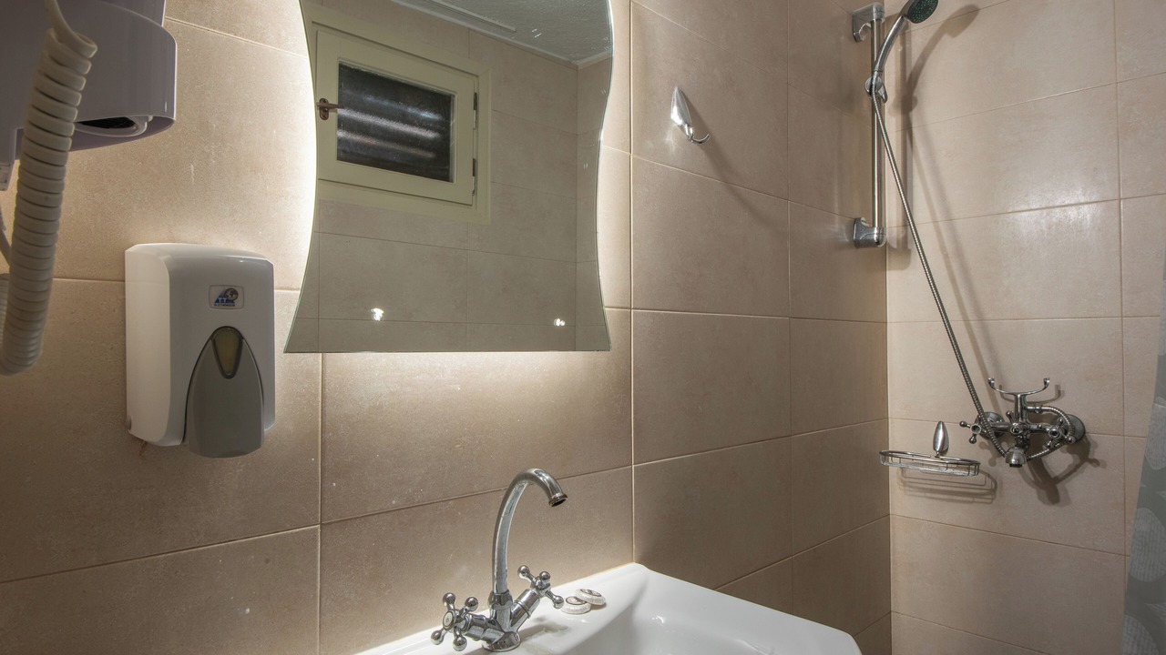 Photo of Bathroom in Plaka