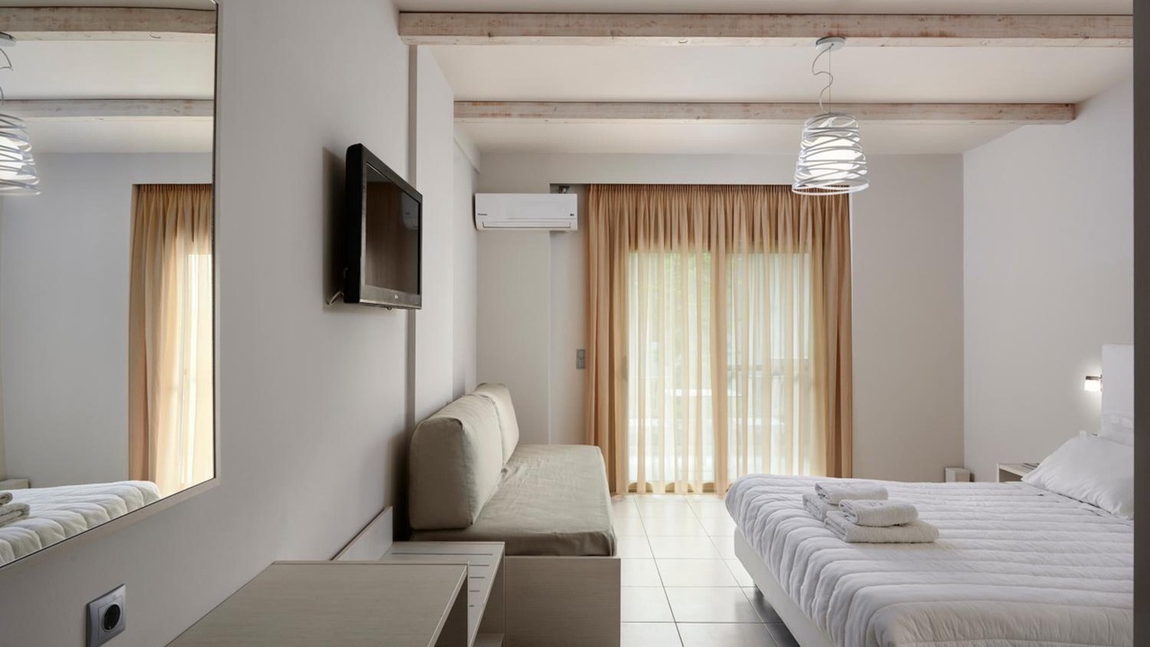 Photo of Bedroom in Pefki