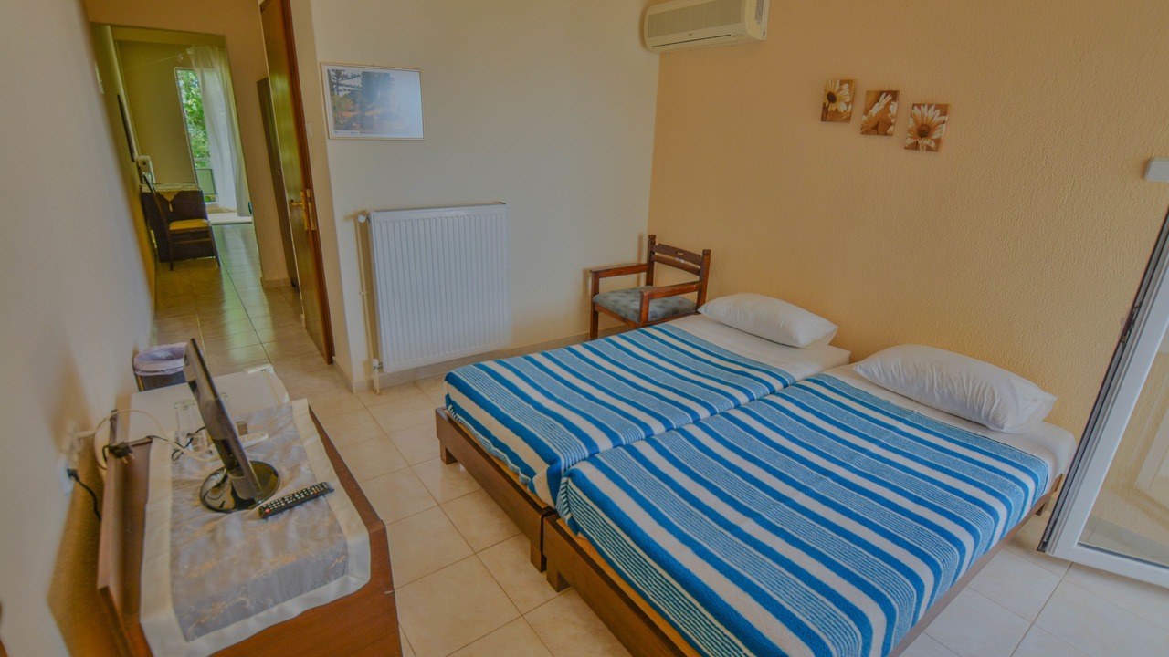 Photo of Bedroom in Makrigialos