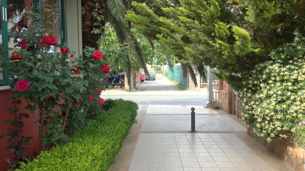 Photo of Outdoor in Kambos