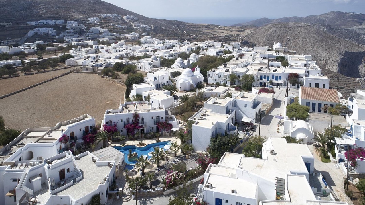 Photo of Outdoor in Folegandros Town