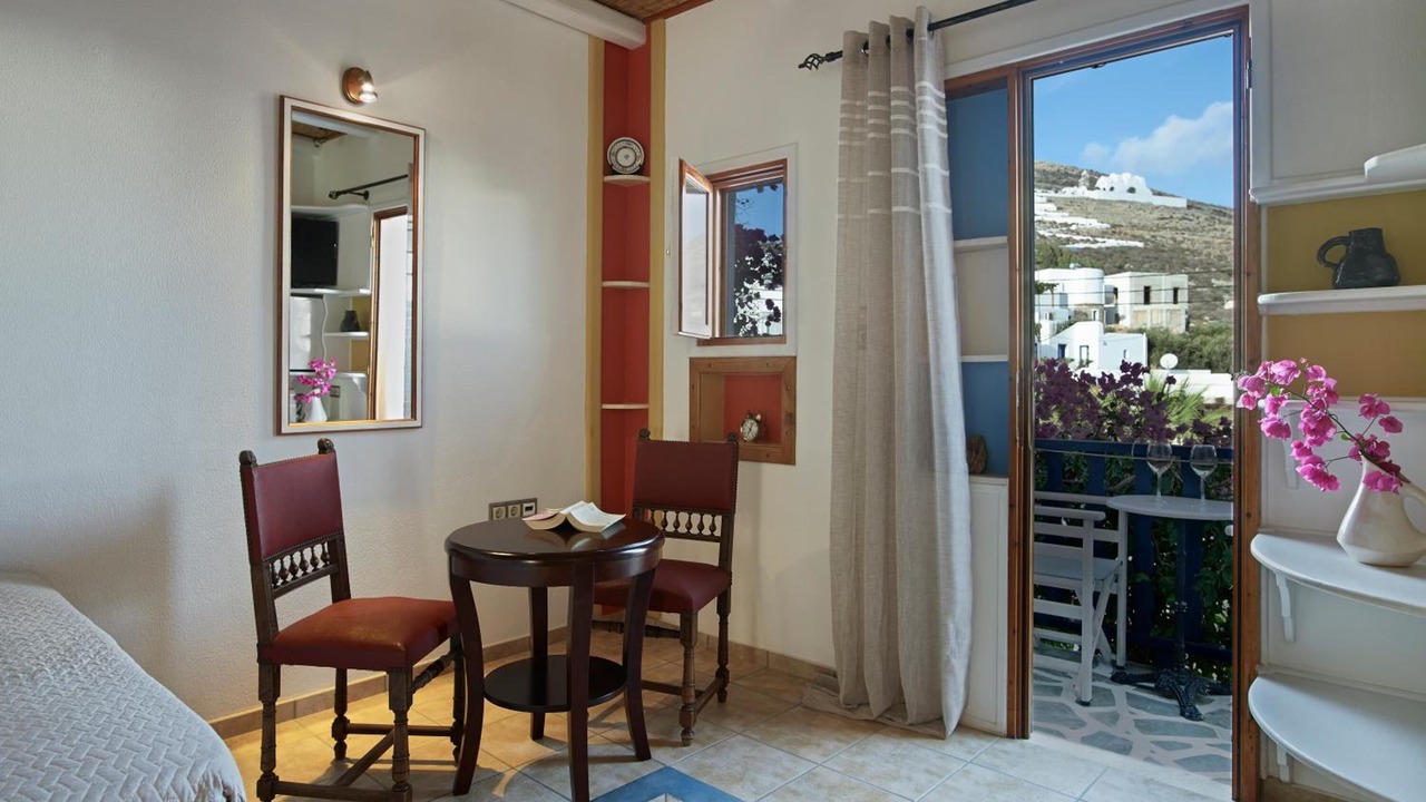 Photo of Others in Folegandros Town