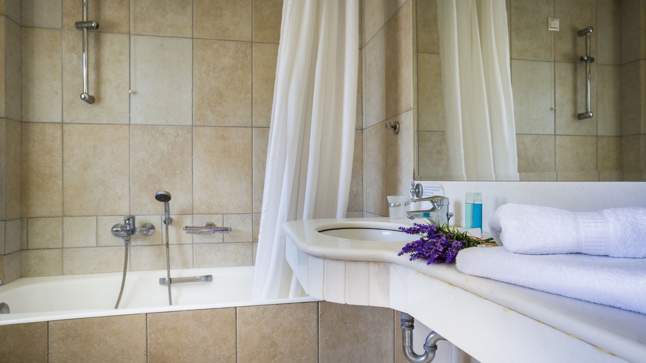 Photo of Bathroom in Fiskardo