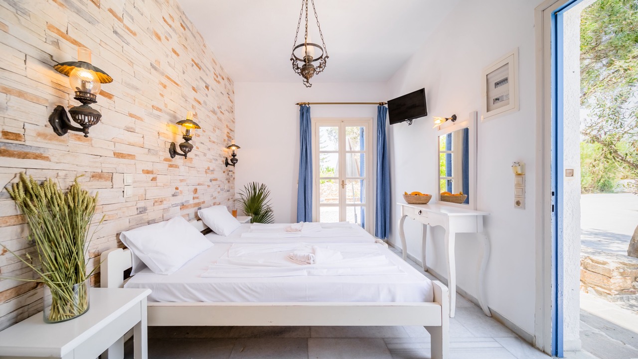 Photo of Bedroom in Agia Anna