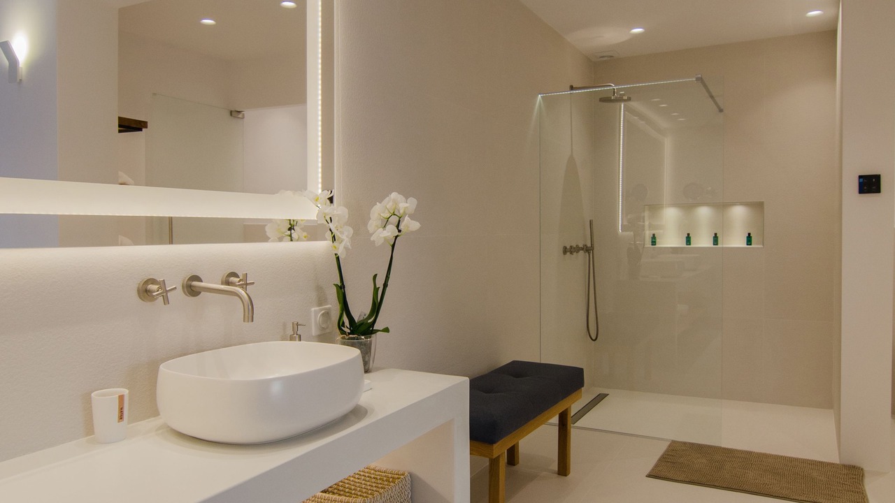 Photo of Bathroom in Ios