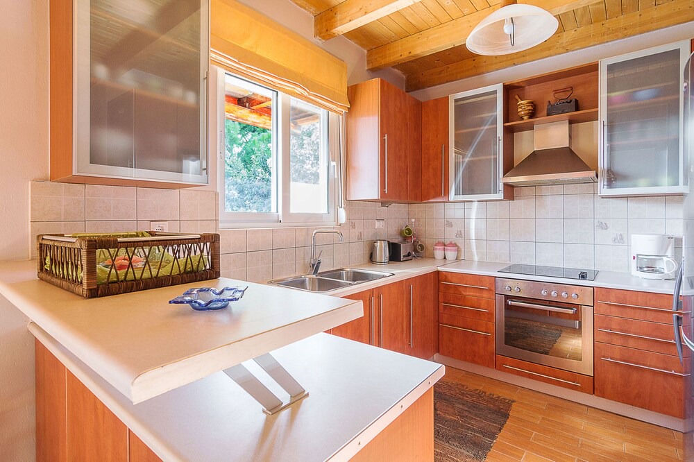 Photo of Kitchen in Markopoulo Mesogaias