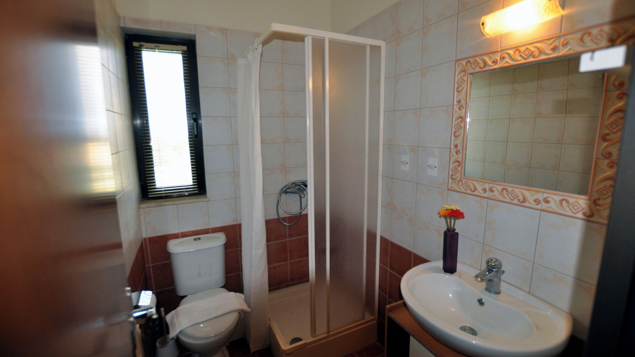 Photo of Bathroom in Zipari