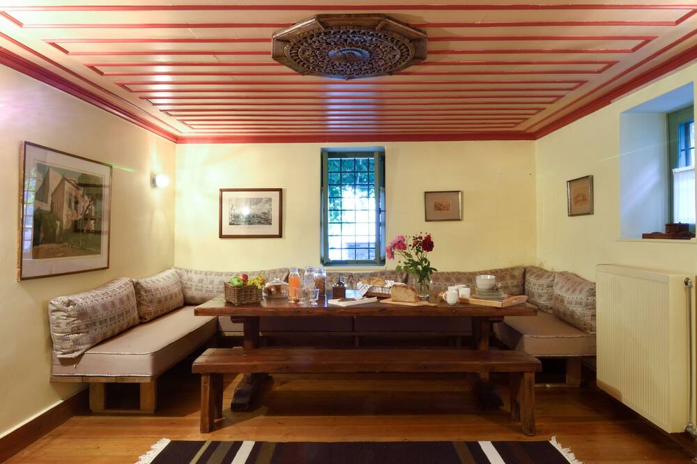 Photo of Livingroom in Papigo