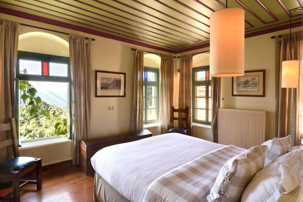 Photo of Bedroom in Papigo