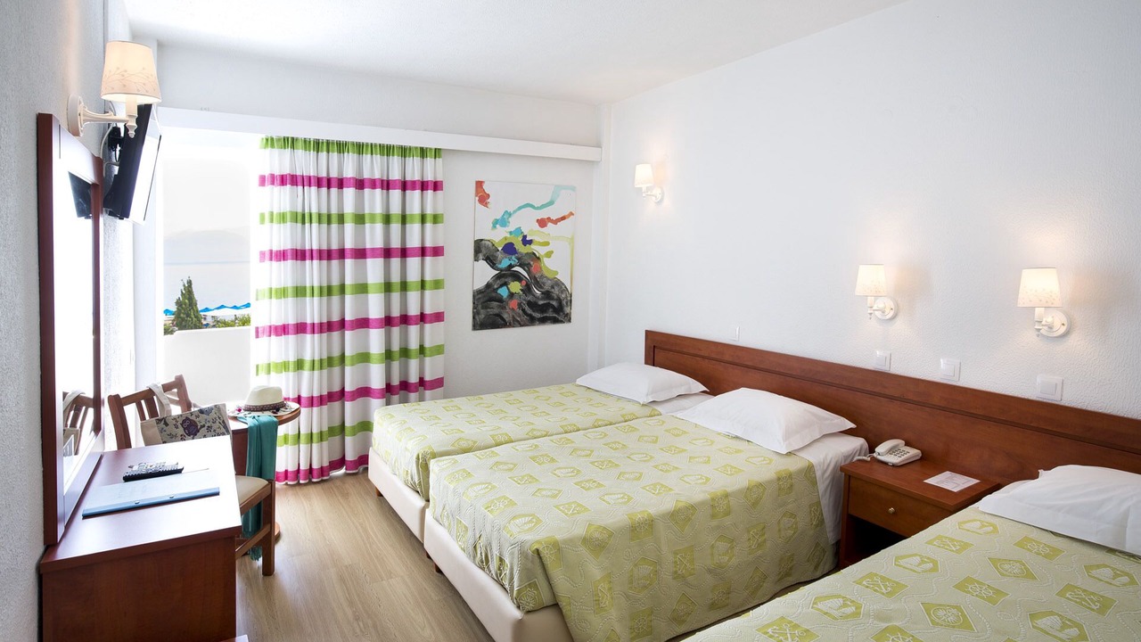 Photo of Bedroom in Sarakiniko