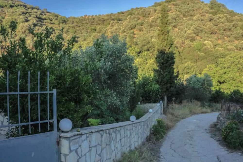 Photo of Outdoor in Kakopetros