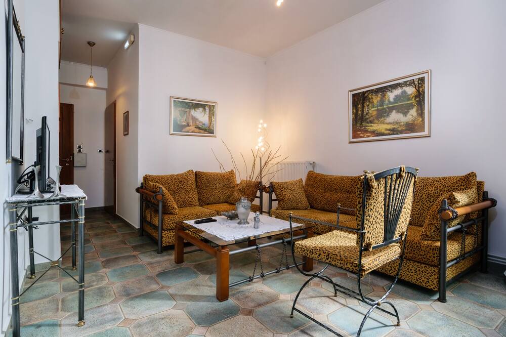 Photo of Livingroom in Daratsos