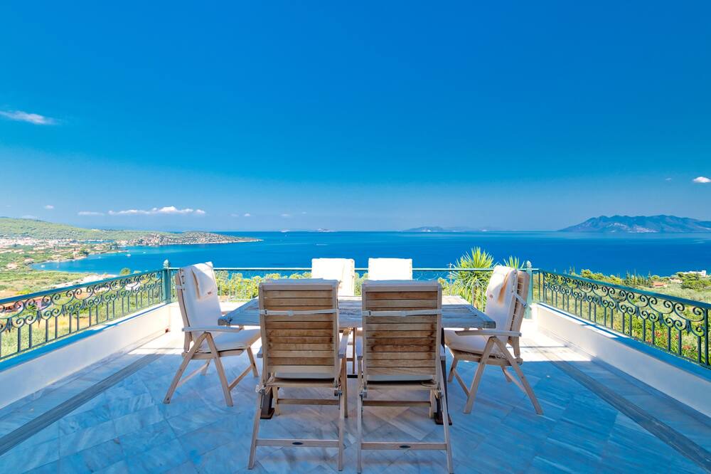 Photo of Patio Balcony in Melissopetra
