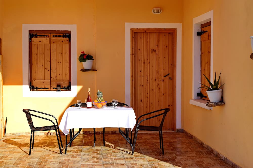 Photo of Kitchen in Moni Chrisoskalitissis