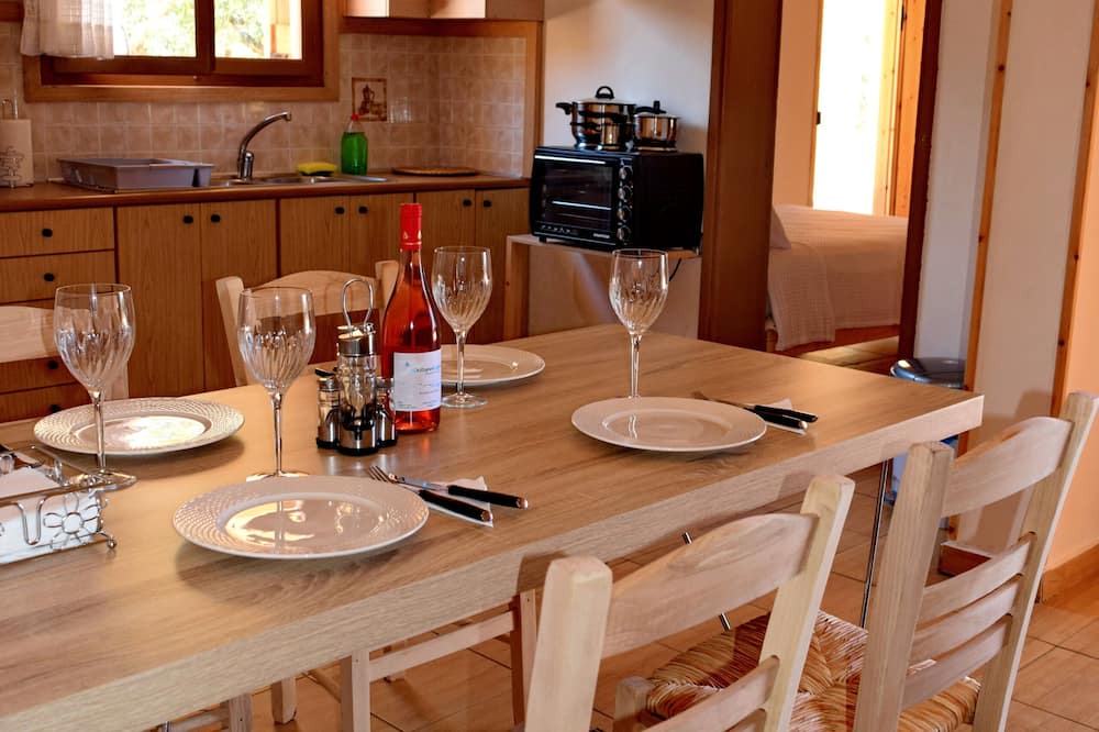 Photo of Kitchen in Moni Chrisoskalitissis