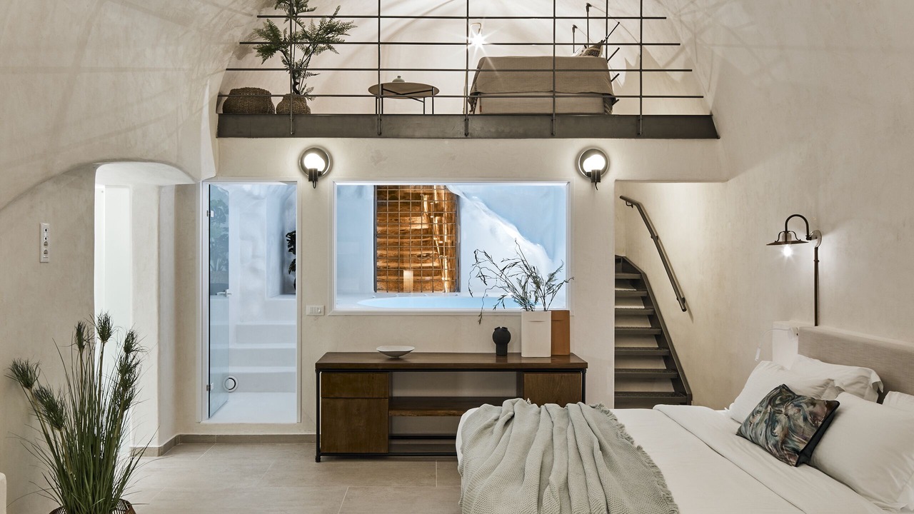 Photo of Bedroom in Fira