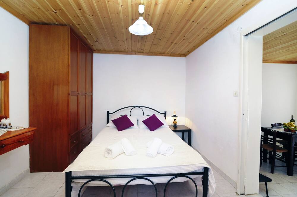Photo of Bedroom in Antipernoi