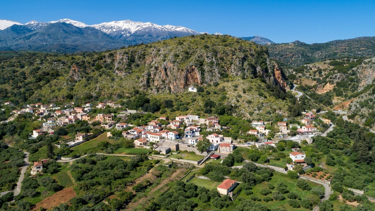 Photo of Outdoor in Makhairoi