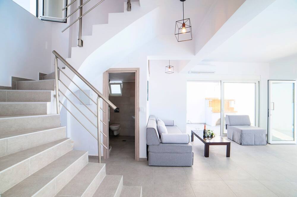 Photo of Livingroom in Dramia