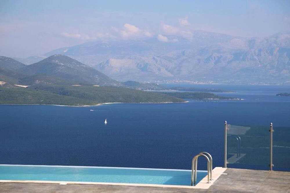 Photo of Outdoor in Spanokhorion