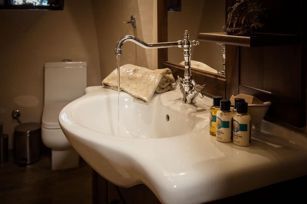 Photo of Bathroom in Monemvasia