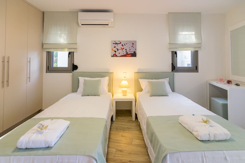 Photo of Bedroom in Panormos