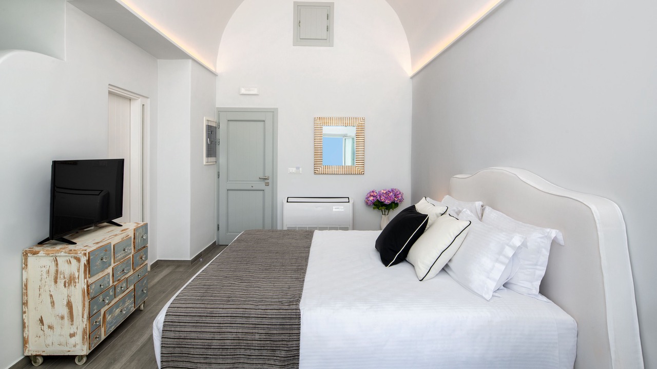 Photo of Bedroom in Vourvoulos