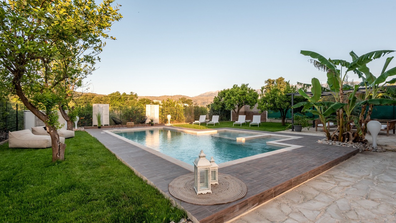 Photo of Outdoor in Alikianos