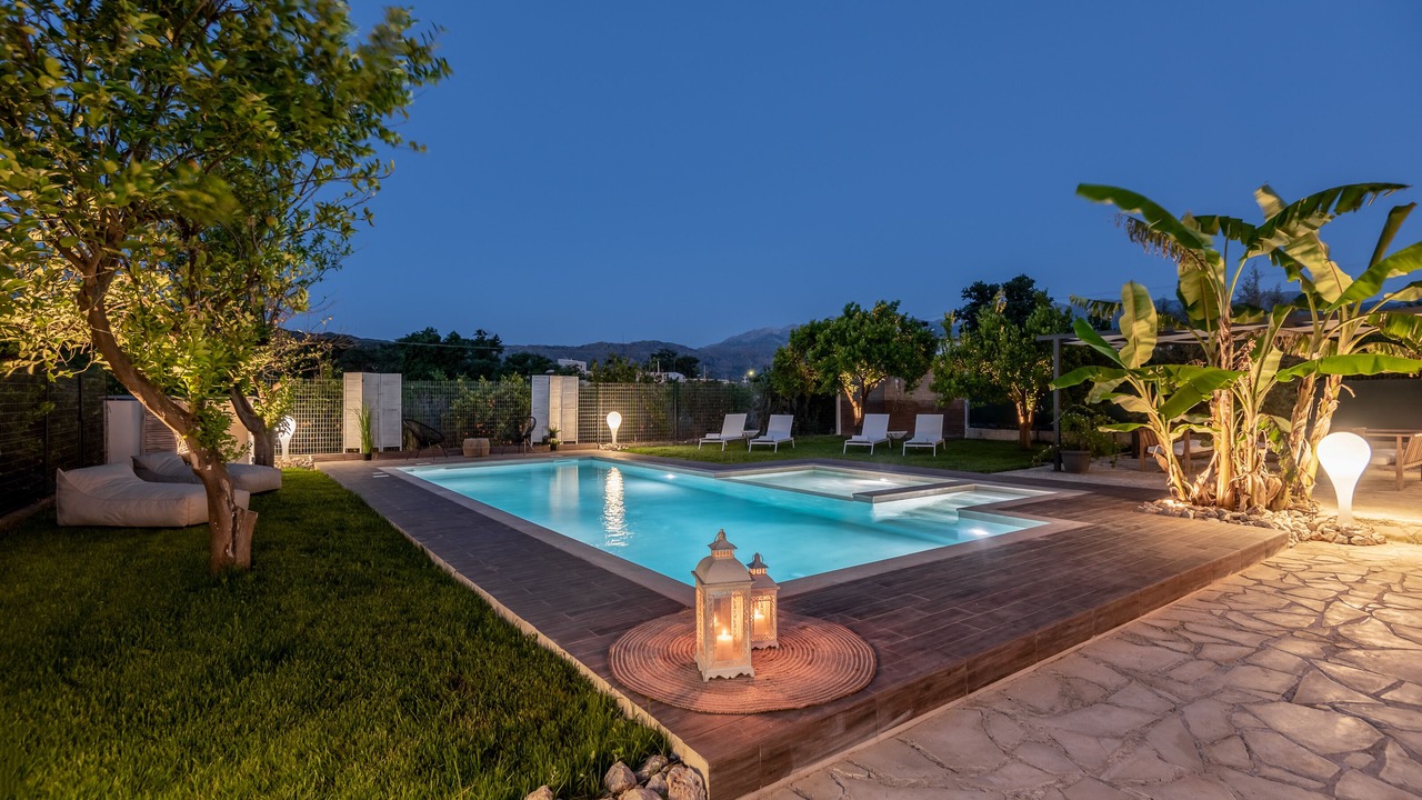 Photo of Outdoor in Alikianos